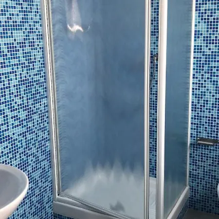 招待所 Villa Camilla Milano Metro 4 4*