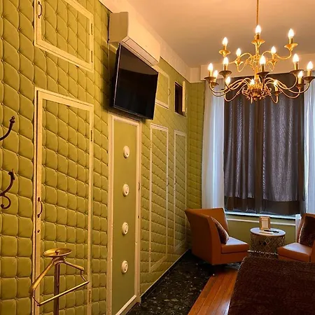 Villa Camilla Milano Metro 4 4* 米兰