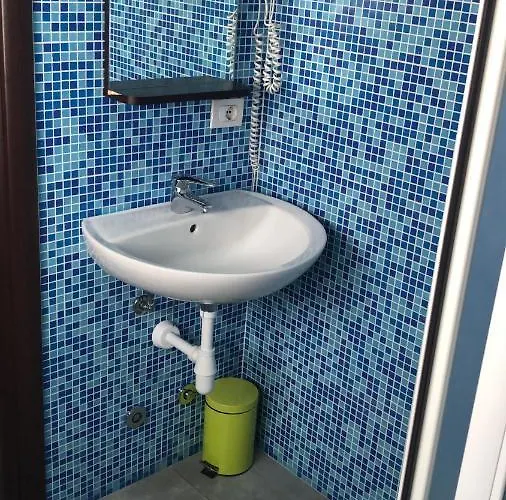 Camilla Metro 4 Milano